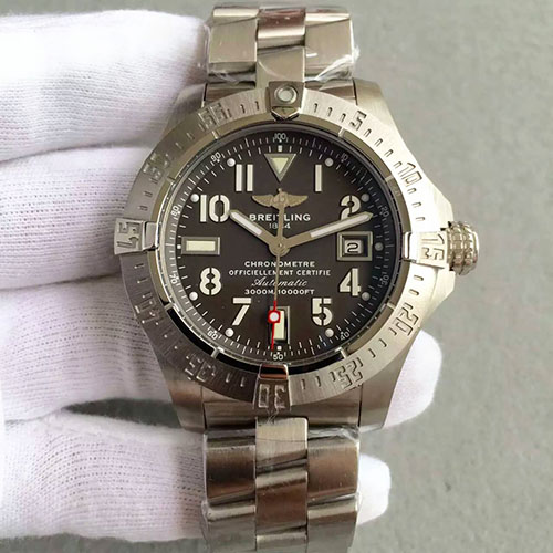 百年靈 breitling 復仇者系列三針黑面 搭載2824機芯 藍寶石鏡面 316L精鋼錶殼 