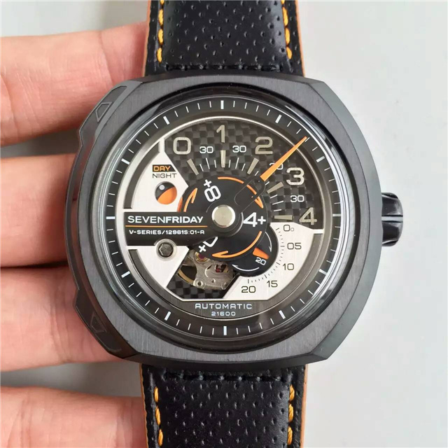 七個星期五 Sevenfriday V系列 GulfRun X 科威特GulfRun賽車展限量版 KW新品