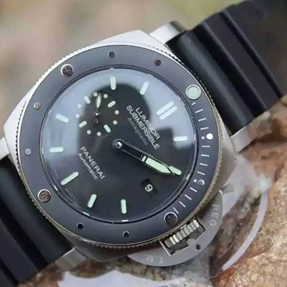 沛納海Pam389，基于上海ETA7750-2 自動機械機芯修改的 P9000 自動上鏈機芯 藍寶石玻璃錶鏡 永不磨損