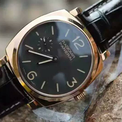 沛納海Pam513，18k玫瑰金鍍層錶殼 防刮藍寶石水晶加無色的抗反光塗層 Superlumed 黑色錶盤