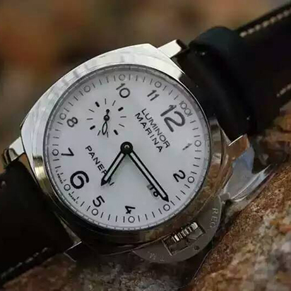 沛納海Pam499，亞洲7750自動 修改的P9000,28800vph機芯 316L不鏽鋼 白色錶帶黑牛皮錶盤