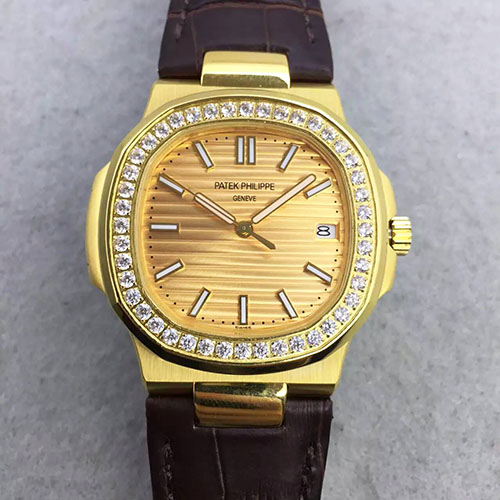 百達翡麗 Patek Philippe 鸚鵡螺系列 搭載原版Cal.324SC機芯