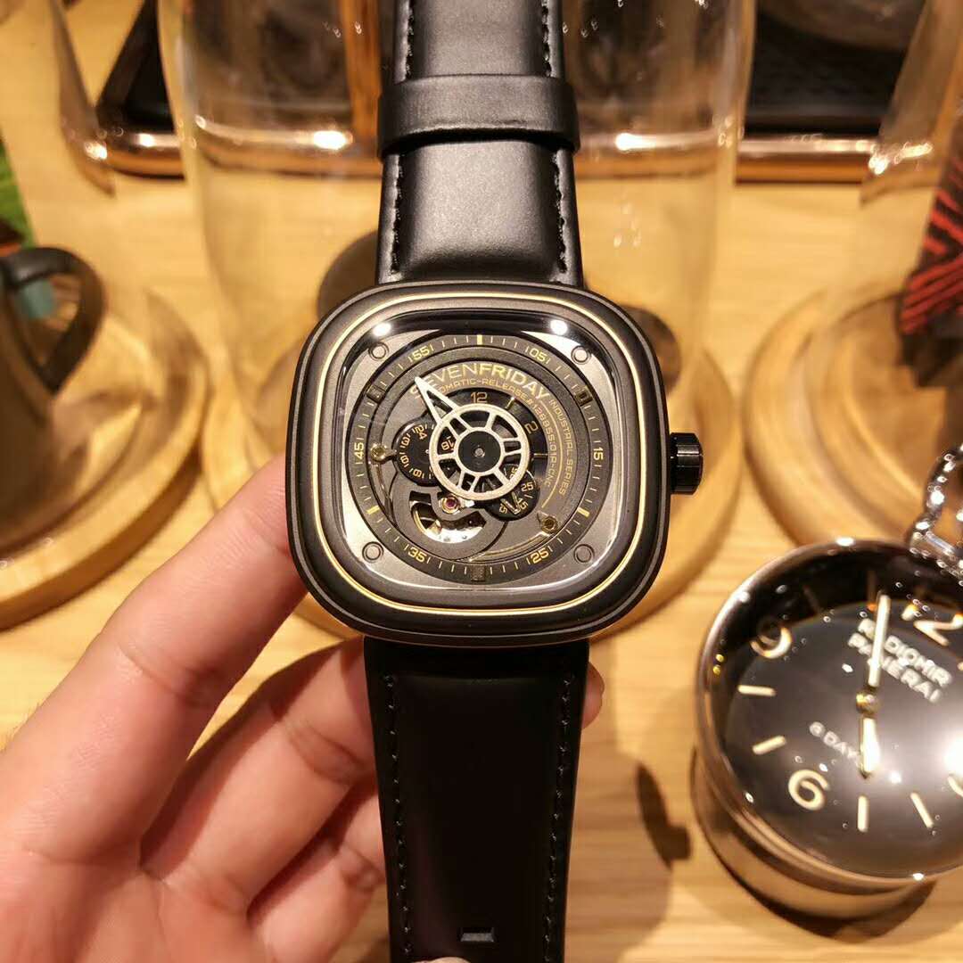 七個星期五 SEVENFRIDAY 至爆款渦輪全自動方形自動機械錶 名牌手錶