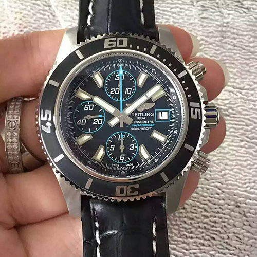 百年靈 Breitling 超級海洋系列 搭載7750機芯 316L精鋼 直徑44mm