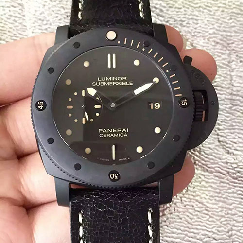 沛納海 Panerai Luminor Submersible系列陶瓷508 搭載P9000機芯