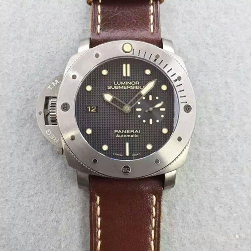 沛納海 Panerai Luminor Submersible系列Pam569 V5版