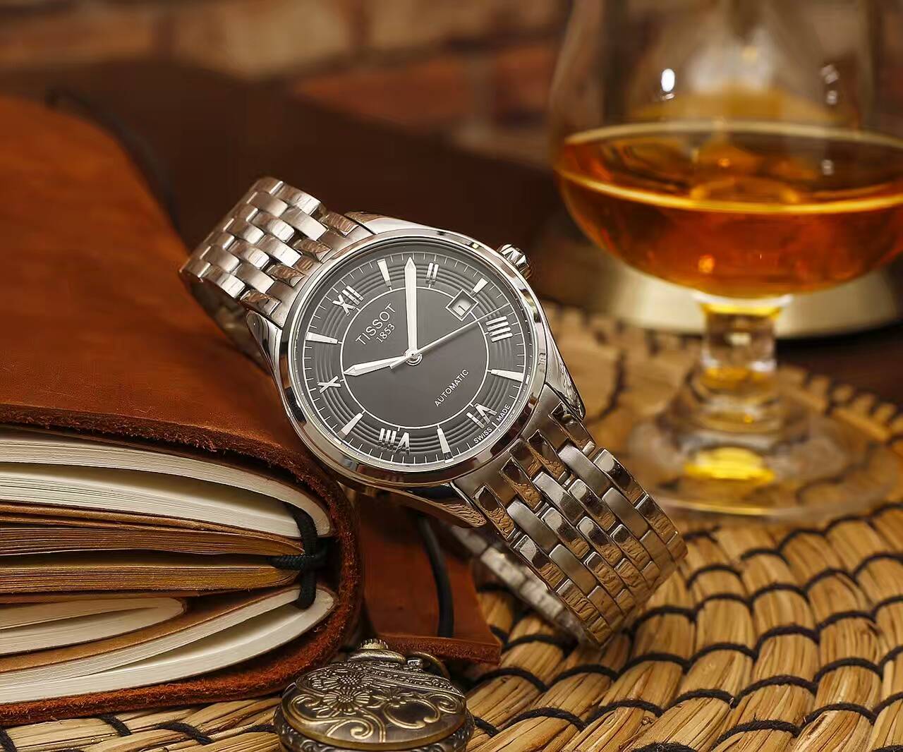 天梭 原裝西鐵城機芯 藍寶石水晶鏡面 精鋼錶帶 超強防水 精品男士腕錶 