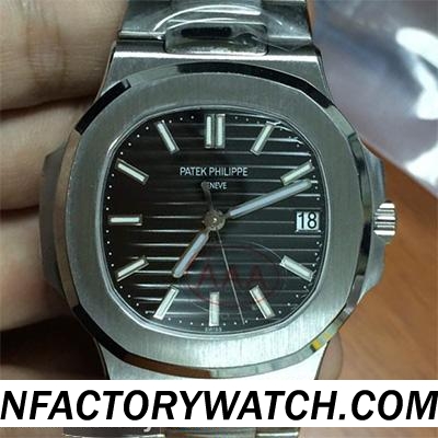 百達翡麗PATEK PHILIPPE Nautilus系列 5711 黑色錶盤